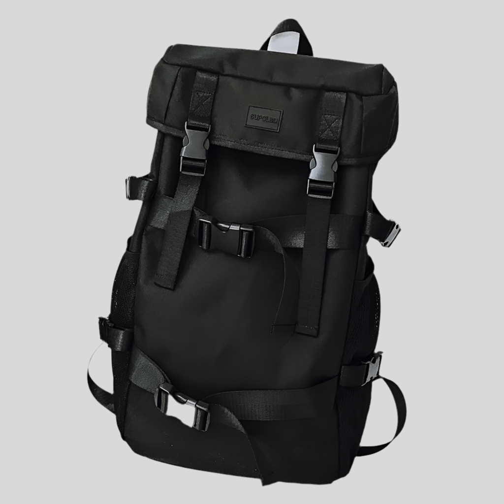 Trendy Skateboard Backpack – School & Leisure Bag for Teenagers and Adults