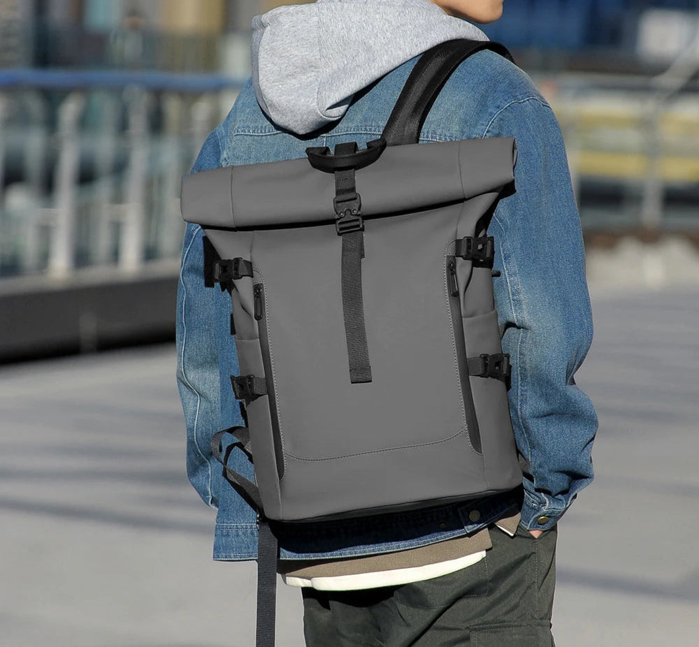 Wasserdichter Rolltop-Wanderrucksack – Robuster Outdoor-Reiserucksack mit Luftpolsterunterstützung