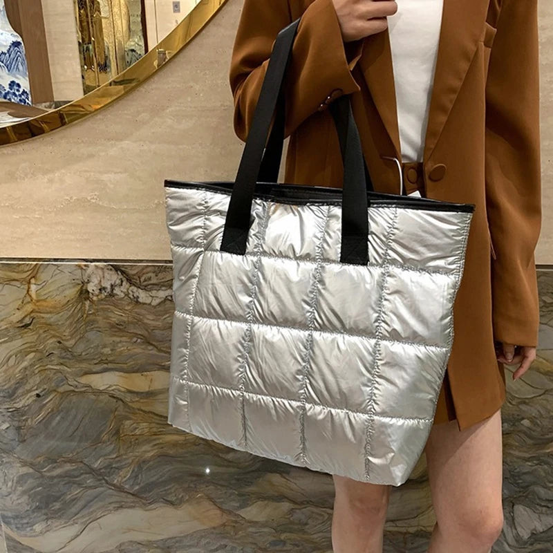 Gesteppte Tragetasche aus Baumwolle – Gepolsterte Handtasche mit großem Fassungsvermögen für Damen, perfekt für Reisen und den täglichen Gebrauch