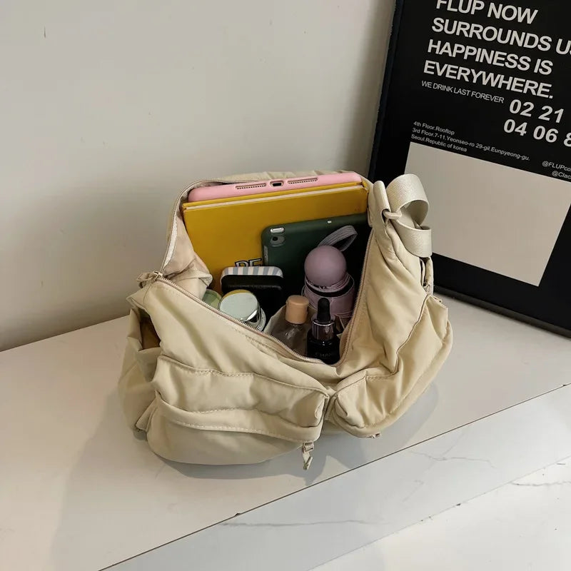 Wasserdichte Umhängetasche – Kuriertasche mit großem Fassungsvermögen für Reisen, Arbeit und den täglichen Gebrauch