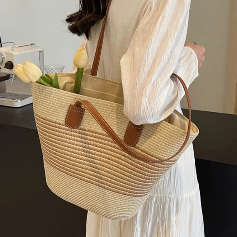 Women's Summer Large Capacity Straw Shoulder Bag Beach Vacation Lightweight