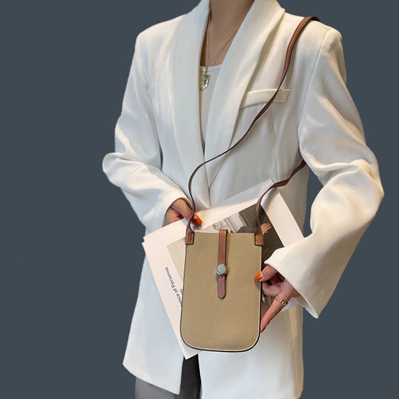 Handytasche aus echtem Rindsleder – Leichte Umhängetasche für Damen & Herren