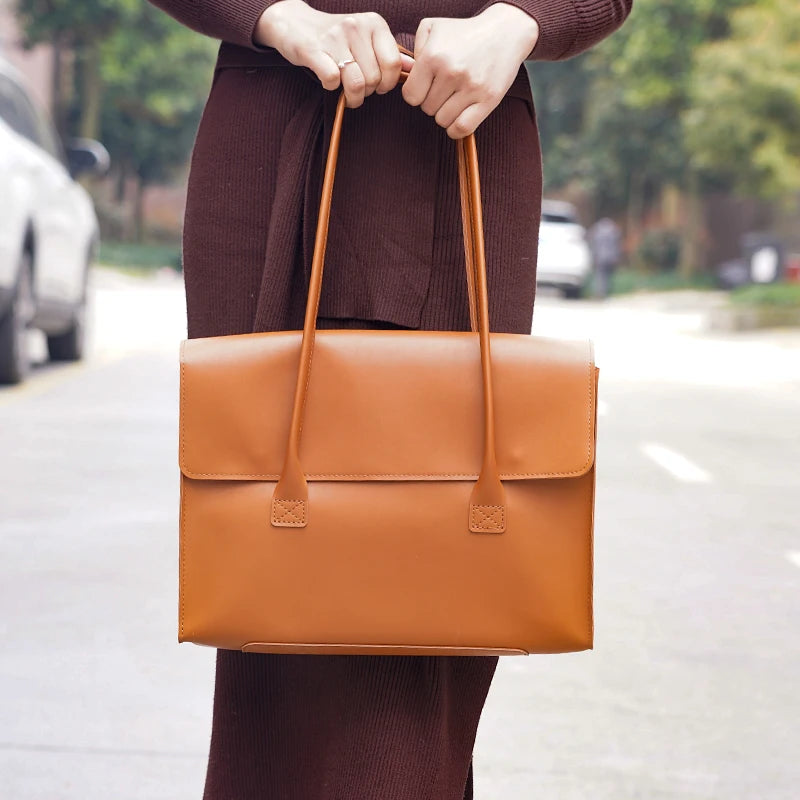 Laptoptasche aus PU-Leder für Damen – Stilvolle Schultertasche für Arbeit und Reisen