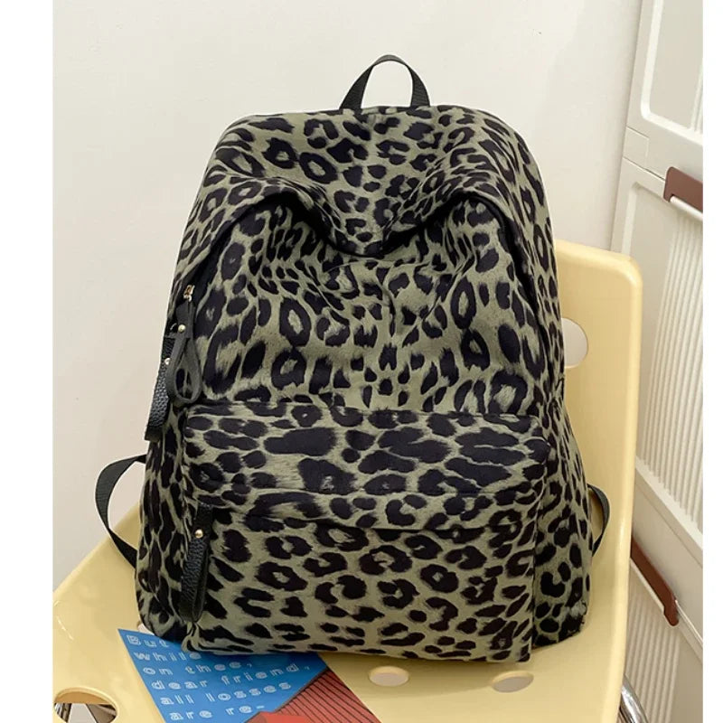 Modischer Rucksack für Damen mit Leopardenmuster – Stilvolle Tasche mit großem Fassungsvermögen für Reisen, Schule und den täglichen Gebrauch