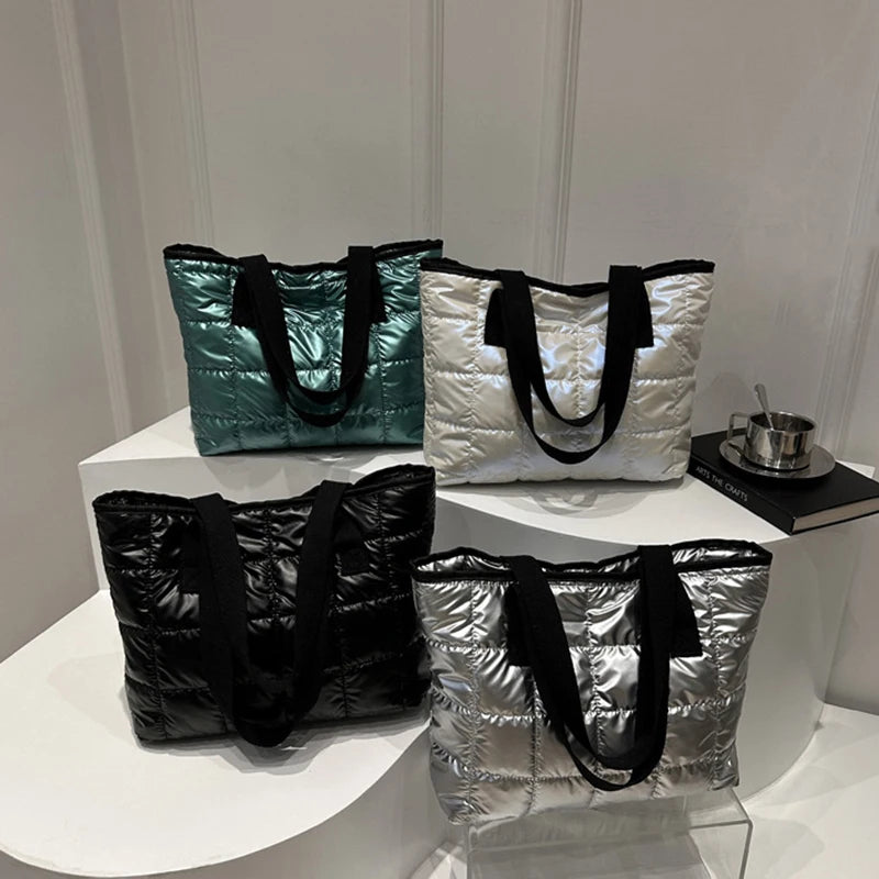 Gesteppte Tragetasche aus Baumwolle – Gepolsterte Handtasche mit großem Fassungsvermögen für Damen, perfekt für Reisen und den täglichen Gebrauch