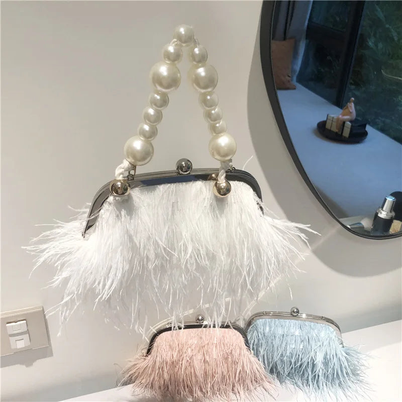 Luxuriöse Abendtasche mit Federn für Damen – Umhängetasche mit Perlenkette und Schlangendesign für Partys und Veranstaltungen