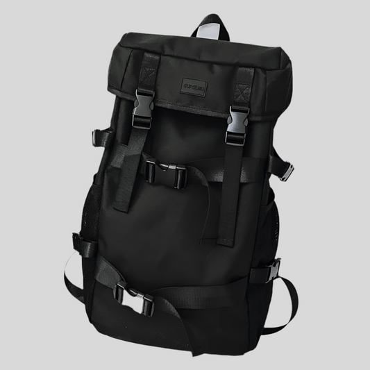 Trendy Skateboard Backpack – School & Leisure Bag for Teenagers and Adults