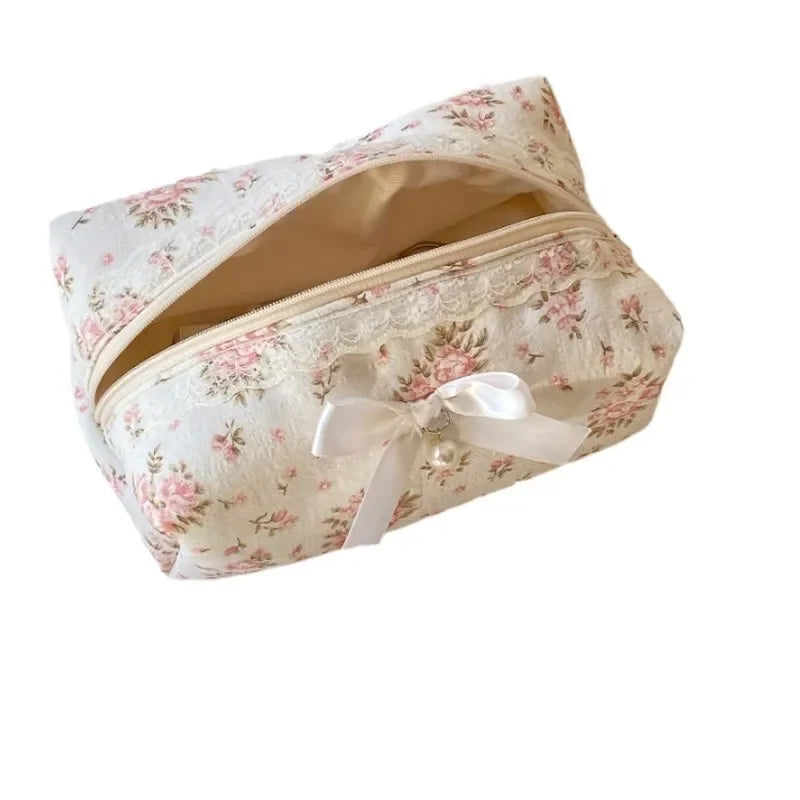 Cute Floral Pearl Girls’ Makeup Bag – Ballet-Inspired Wash Bag with 3D Flower Design for Teens