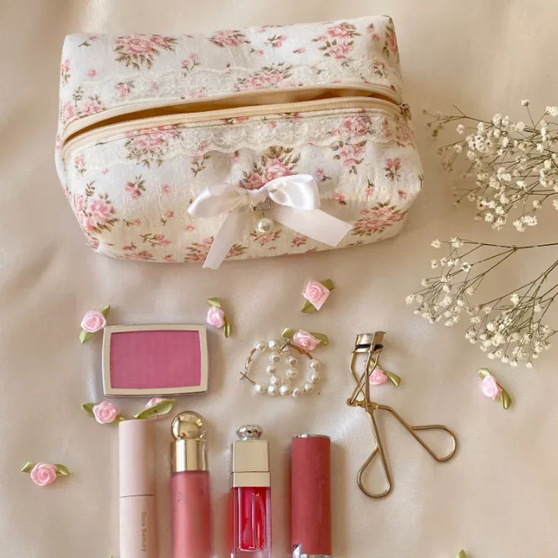 Cute Floral Pearl Girls’ Makeup Bag – Ballet-Inspired Wash Bag with 3D Flower Design for Teens