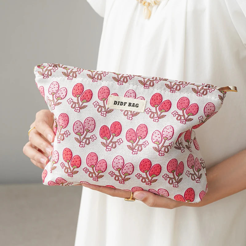 DJDF Women’s Floral Cosmetic Bag – Large-Capacity Travel Toiletry Organizer with Coin Pouch
