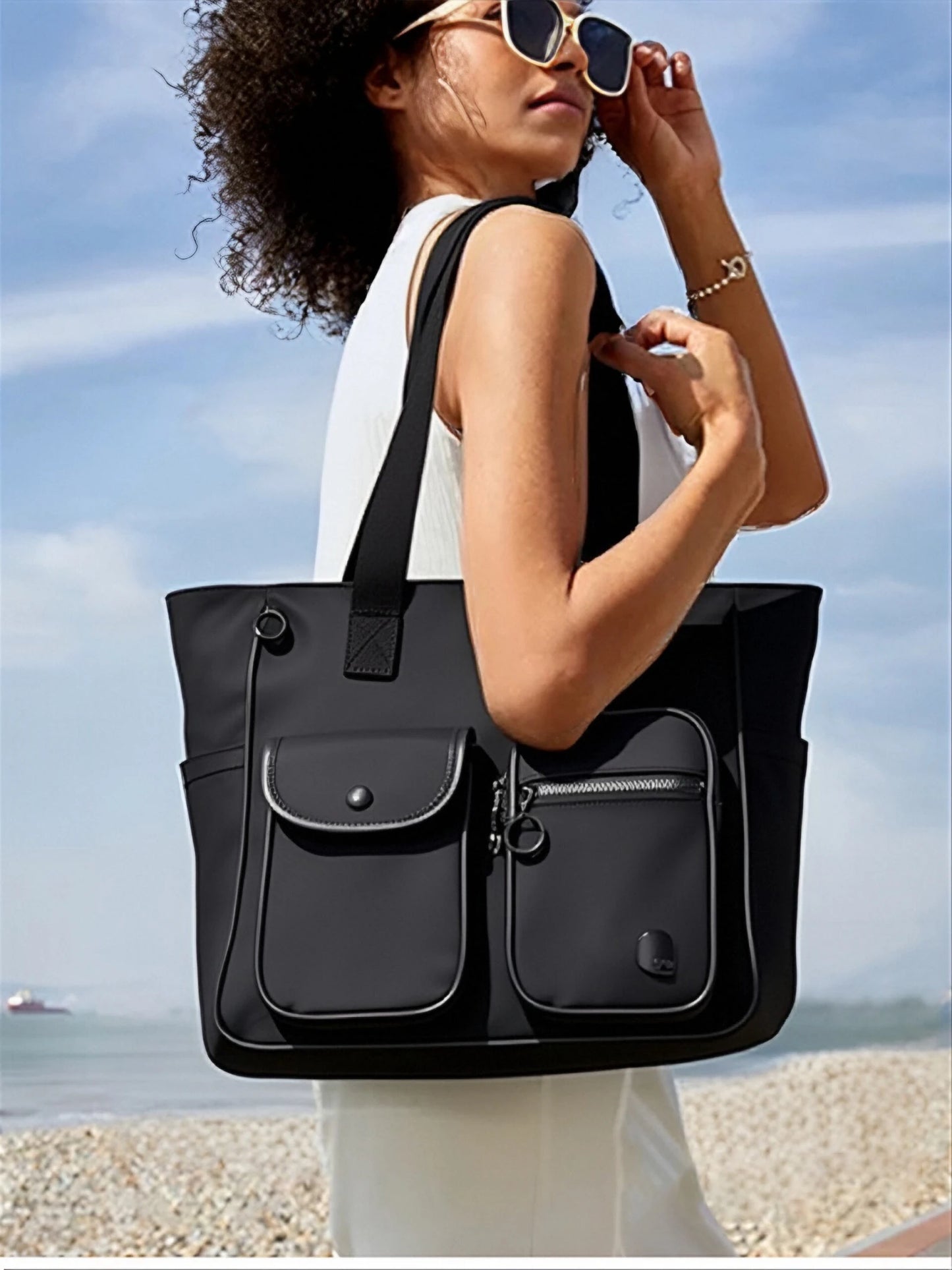 Step into 2025 in style! The AJI New Tote Bag for Women is lightweight, waterproof, and fashion-forward – with room for everything and sass to spare. Perfect for daily chic, rain or shine!