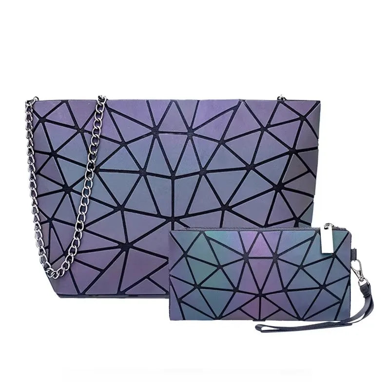 Reflektierende geometrische Umhängetasche – Leuchtende holografische Schultertasche mit Kette für Damen